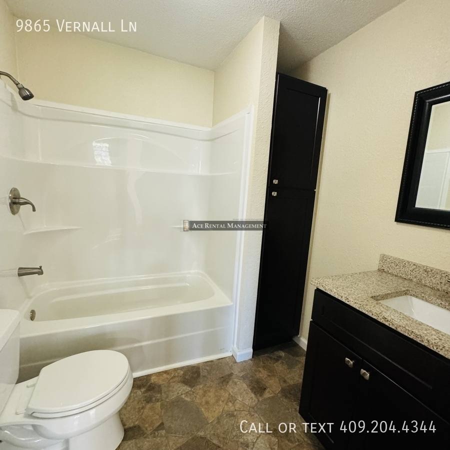 House for rent at 9865 Vernall Lane, Beaumont, TX 77713