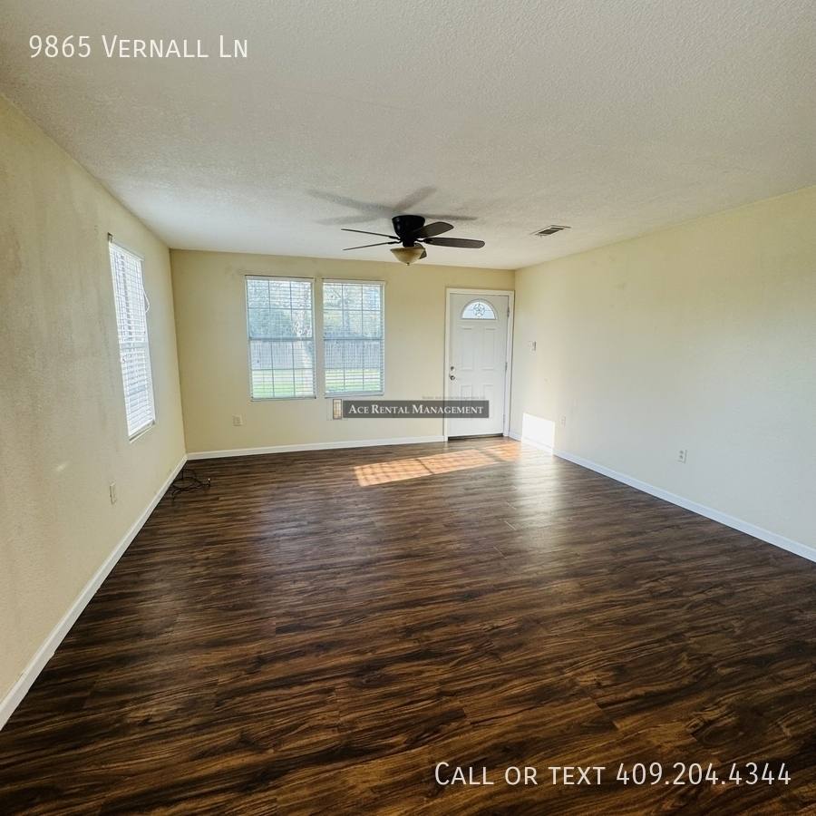 House for rent at 9865 Vernall Lane, Beaumont, TX 77713
