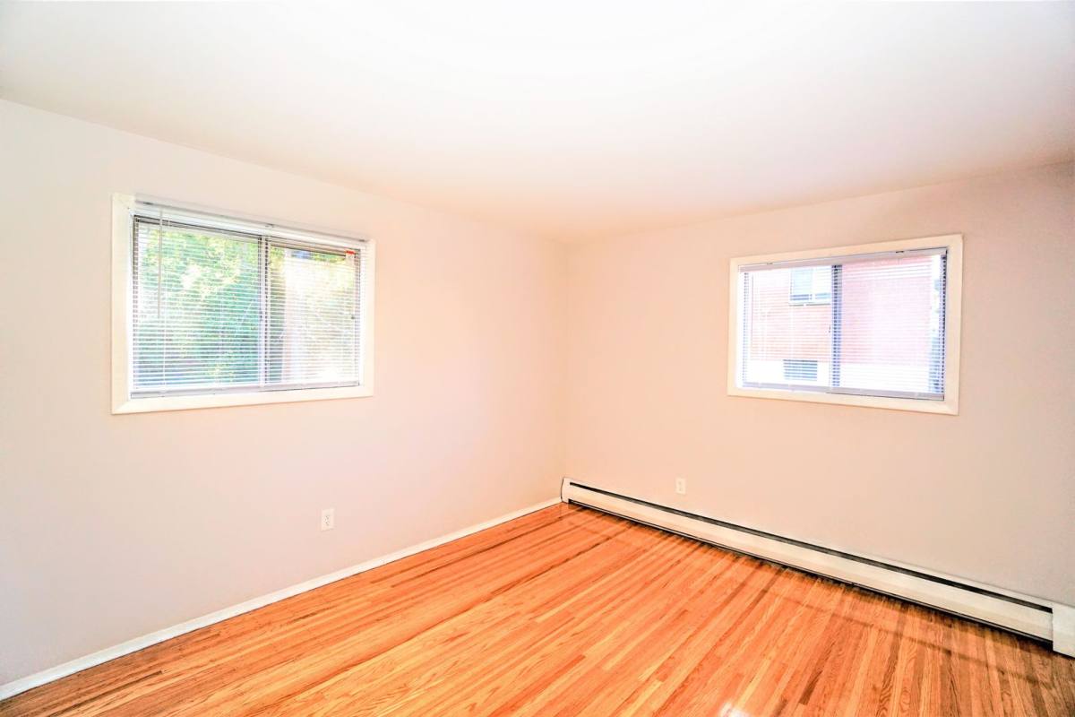 Apartment for rent at 146 Woodhill Dr #6, Rochester, NY 14616