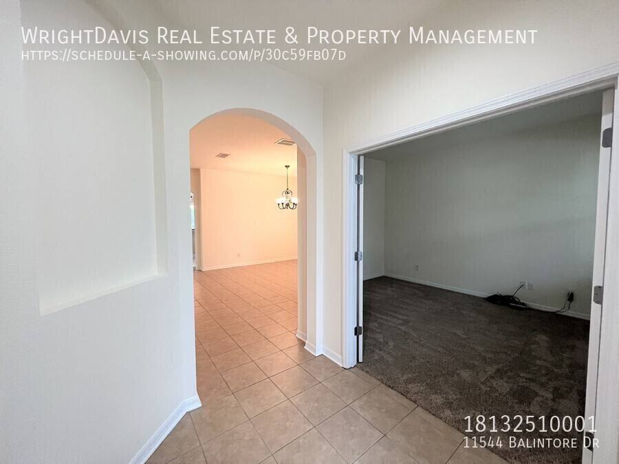 House for rent at 11544 Balintore Dr, Riverview, FL 33579