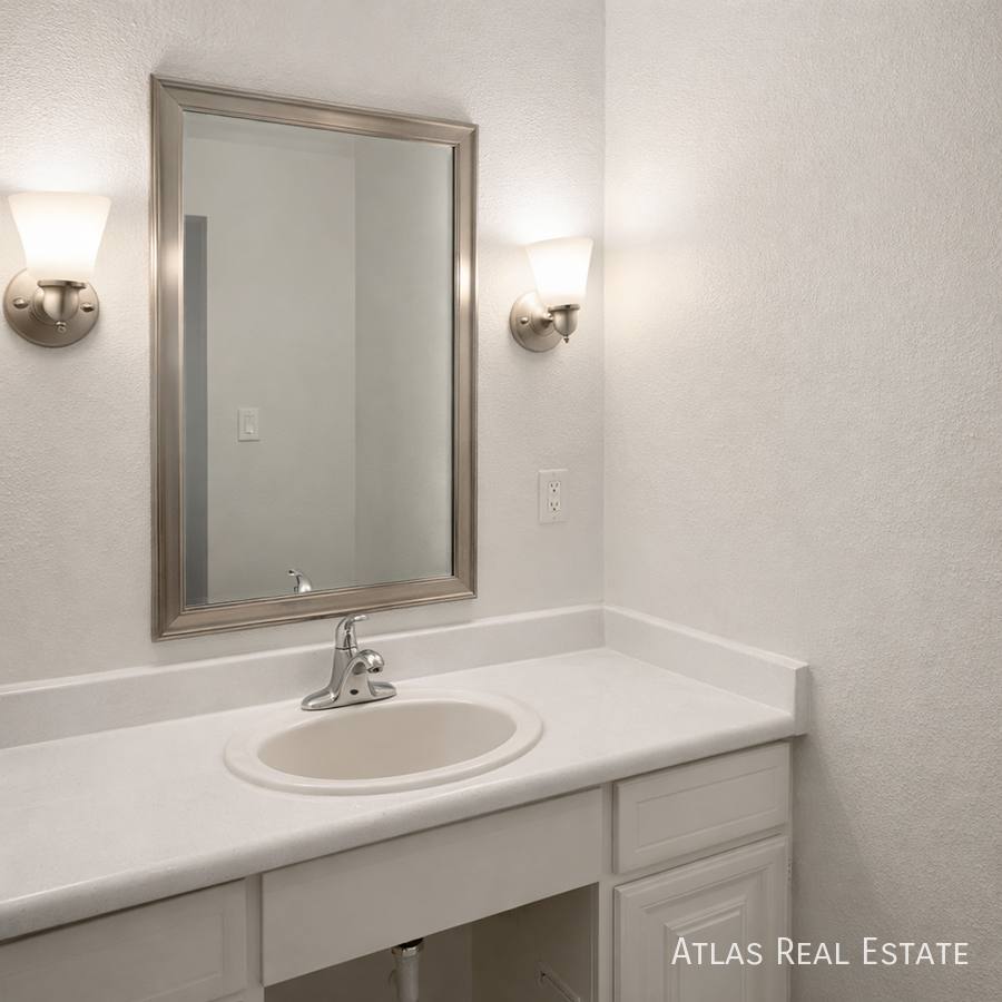 Apartment for rent at 15573 E 13th Ave #B105, Aurora, CO 80011