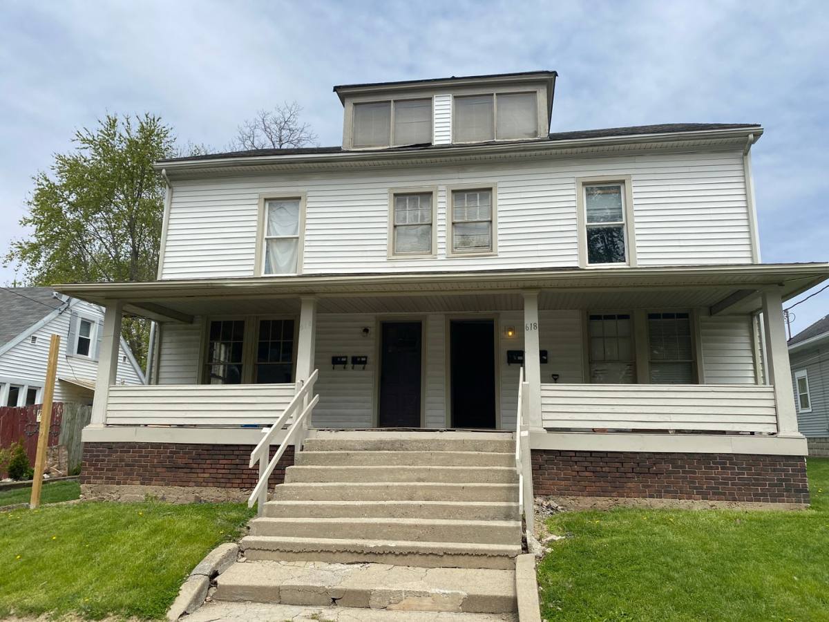 Apartment for rent at 618 E Pike St, Crawfordsville, IN 47933