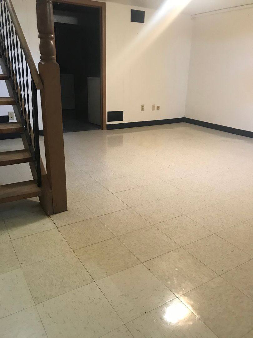 Townhouse for rent at 734 Fairwood Dr, Neenah, WI 54956