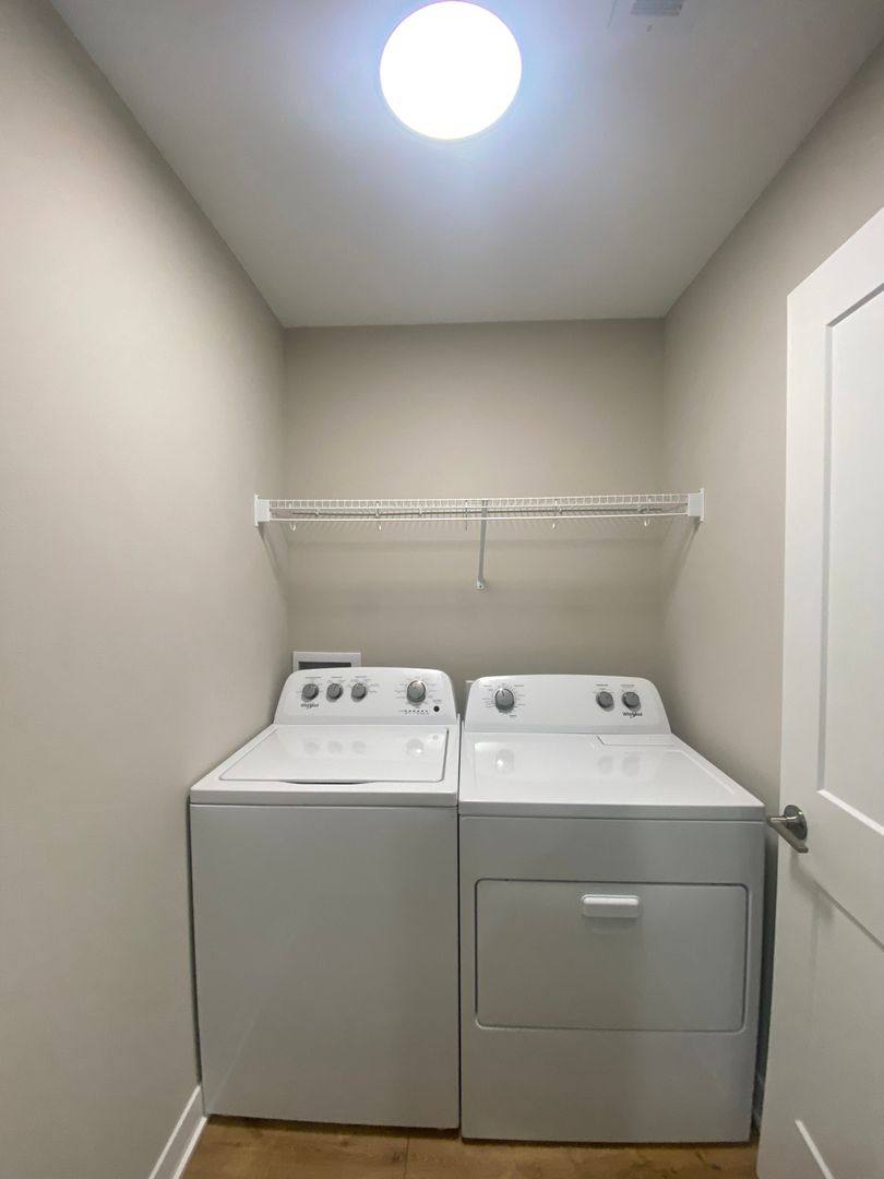 House for rent at 10168 Divine Place, West Des Moines, IA 50266