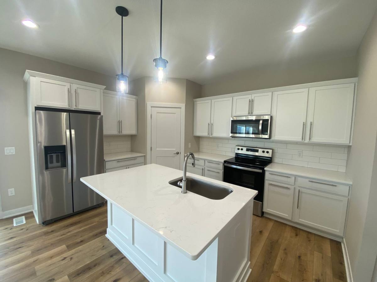 House for rent at 10168 Divine Place, West Des Moines, IA 50266