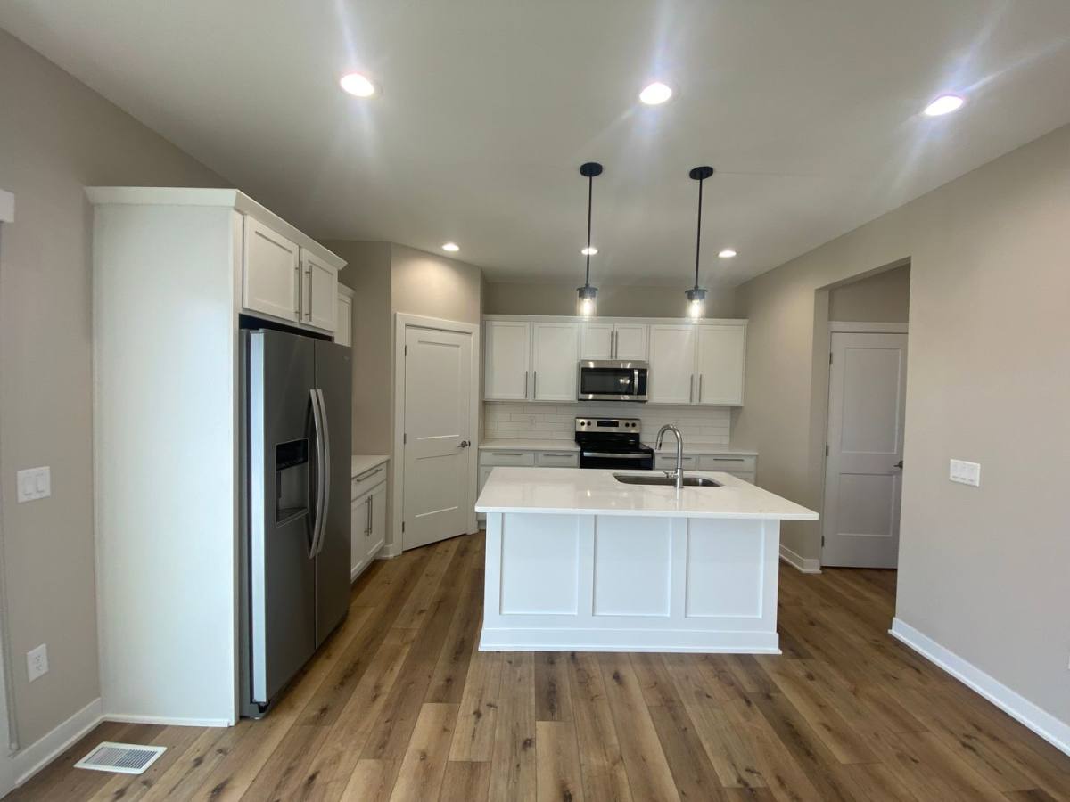 House for rent at 10168 Divine Place, West Des Moines, IA 50266