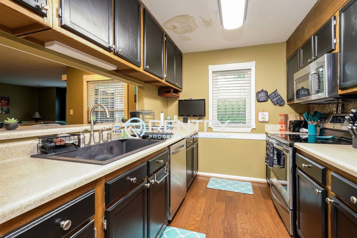 Condo for rent at 3810 Old Rosebud Court, Clemmons, NC 27012