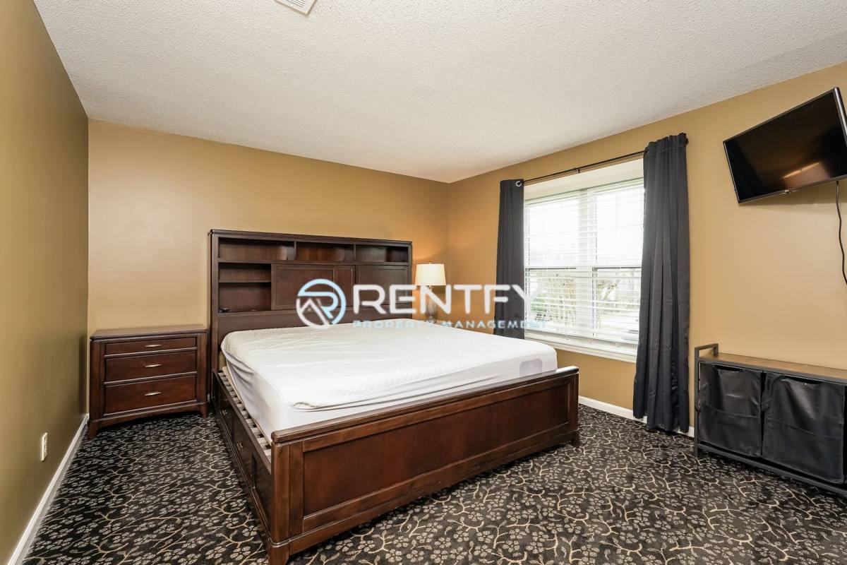 Condo for rent at 3810 Old Rosebud Court, Clemmons, NC 27012