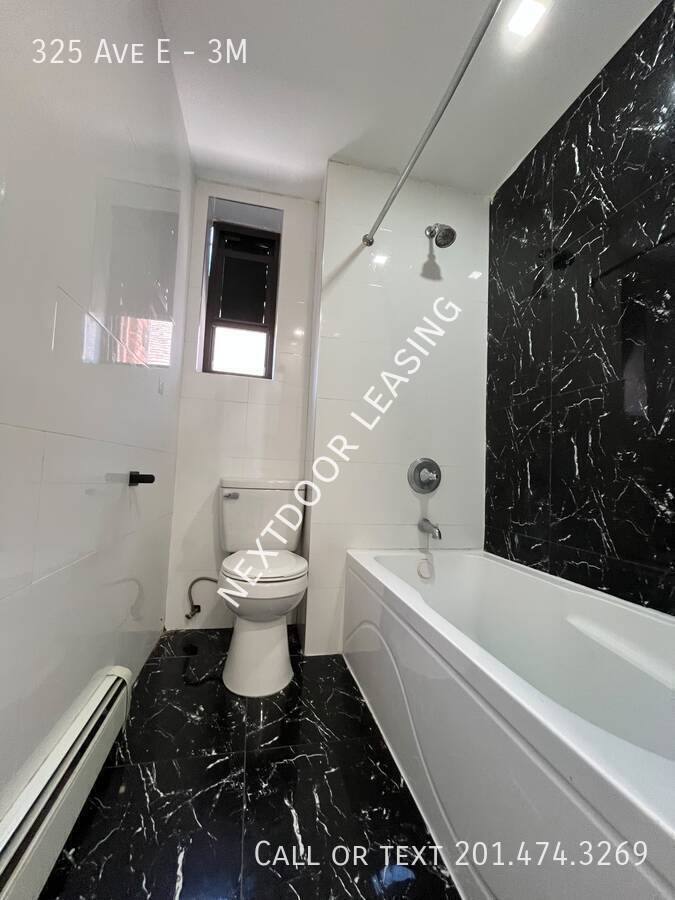 Apartment for rent at 325 Ave E #3M, Bayonne, NJ 07002