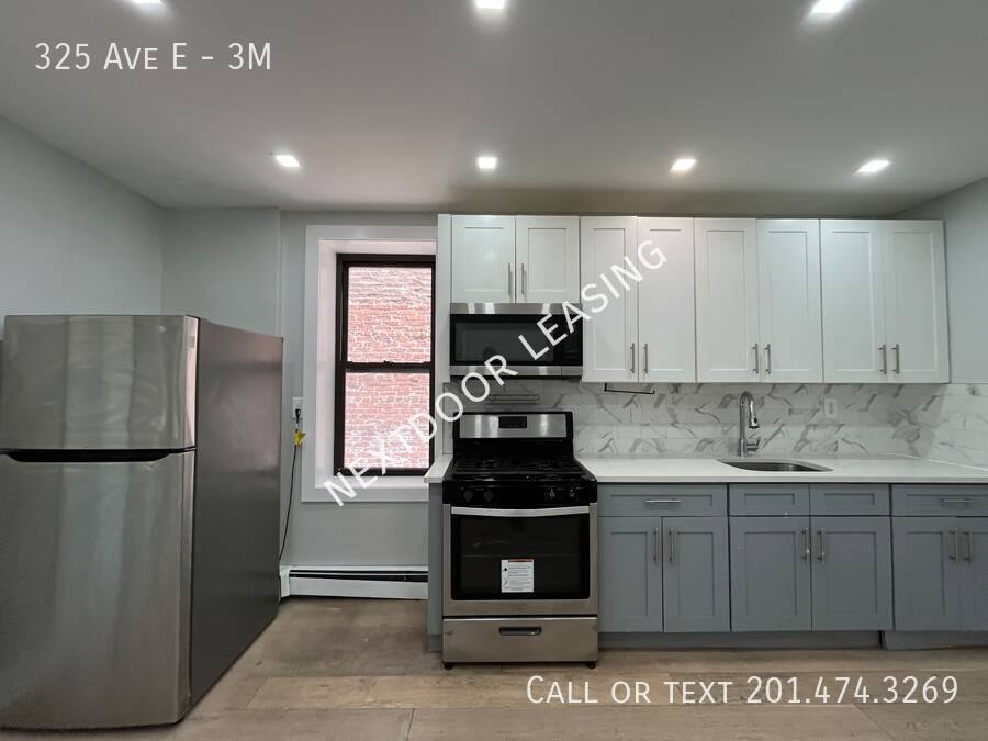 Apartment for rent at 325 Ave E #3M, Bayonne, NJ 07002