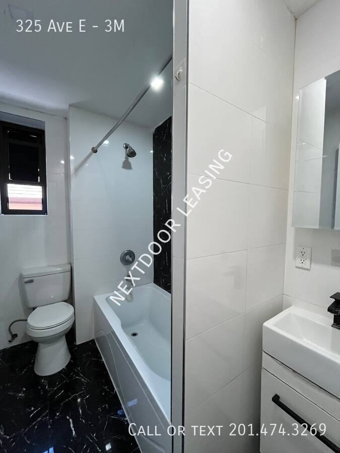 Apartment for rent at 325 Ave E #3M, Bayonne, NJ 07002