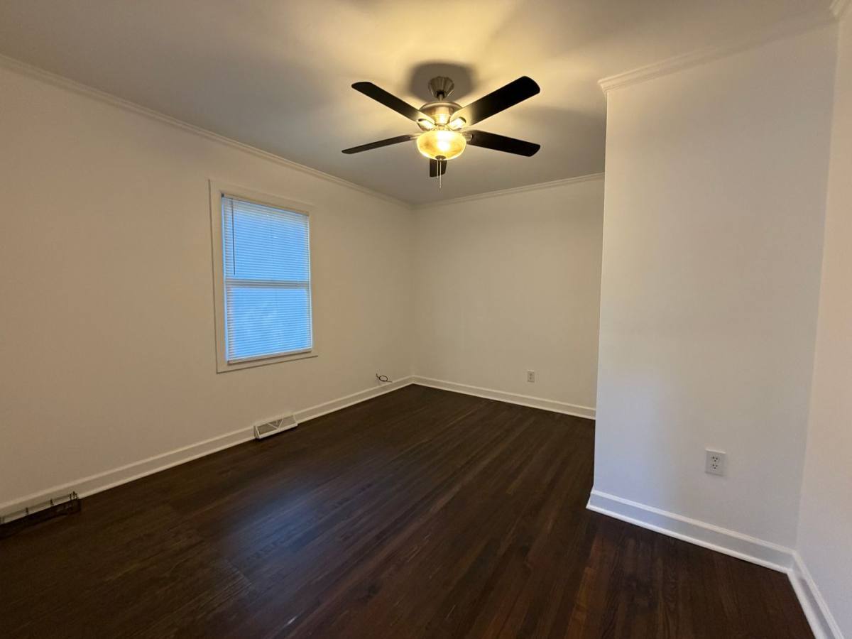 House for rent at 1744 Wilmore Dr, Charlotte, NC 28203