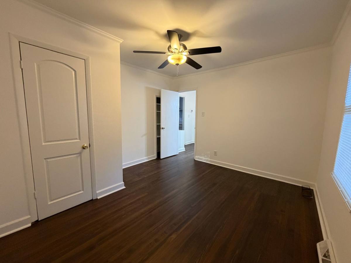House for rent at 1744 Wilmore Dr, Charlotte, NC 28203