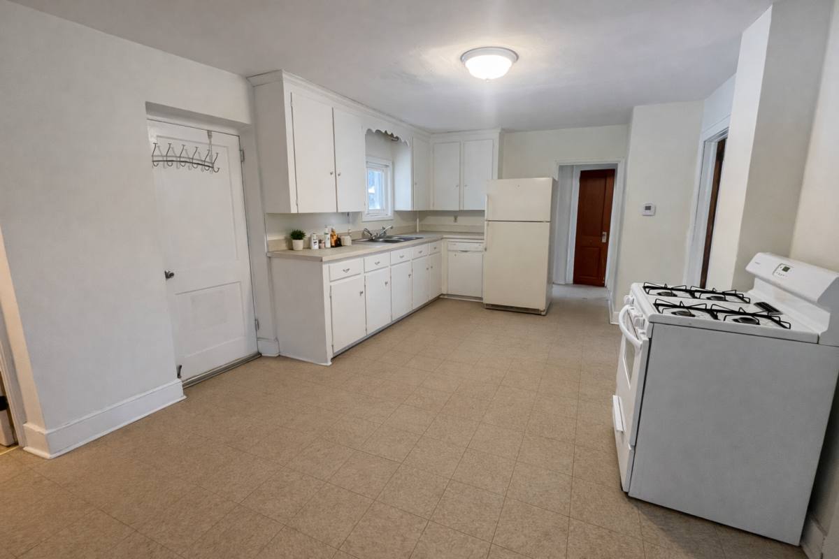 Apartment for rent at 1211 Pine St, Endicott, NY 13760