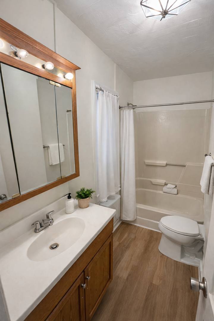 Apartment for rent at 1211 Pine St, Endicott, NY 13760