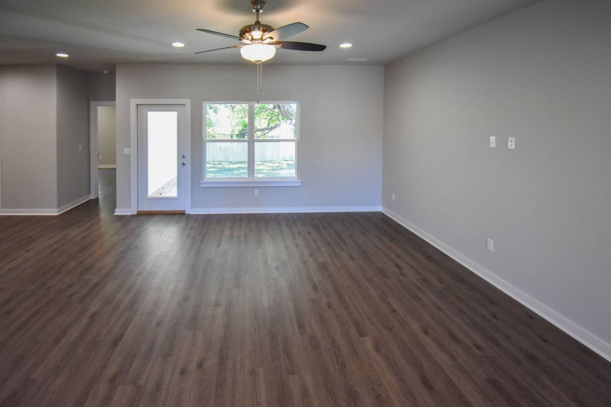 House for rent at 467 N Tacoma St, Farmington, AR 72730