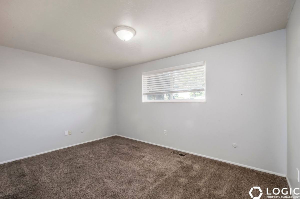 House for rent at 4247 S 2450 W, Roy, UT 84067