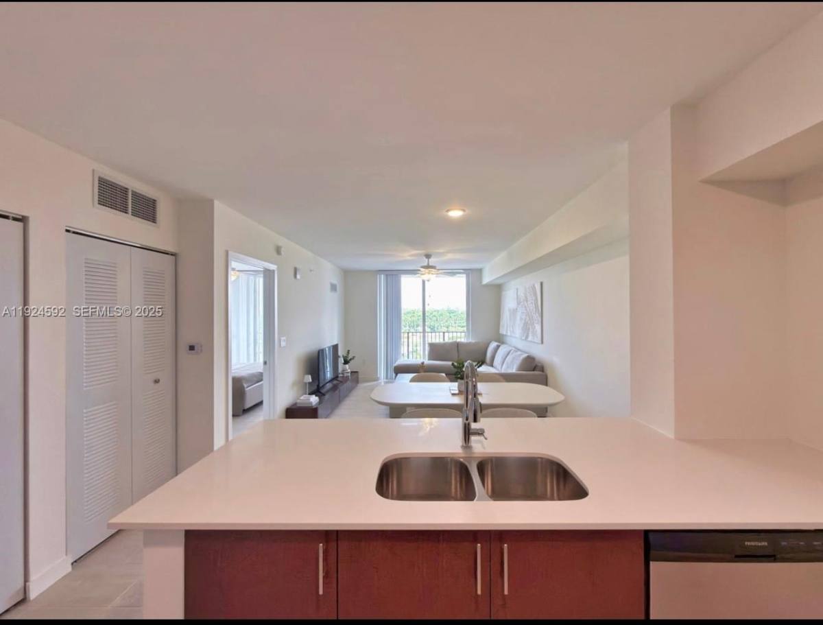 Apartment for rent at 11239 NW 4th Terrace #11239C1 4, Miami, FL 33172