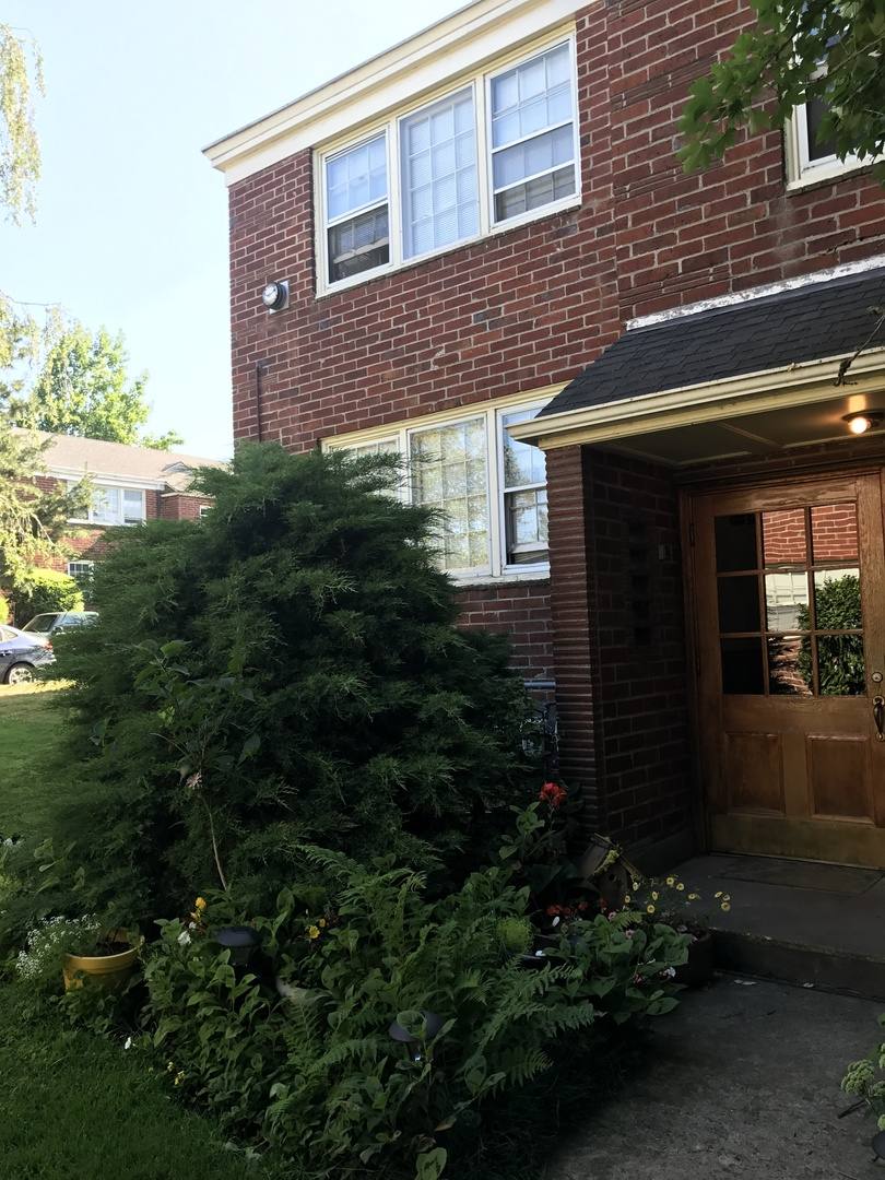 Apartment for rent at 5440 NE Sandycrest Terrace, Portland, OR 97213
