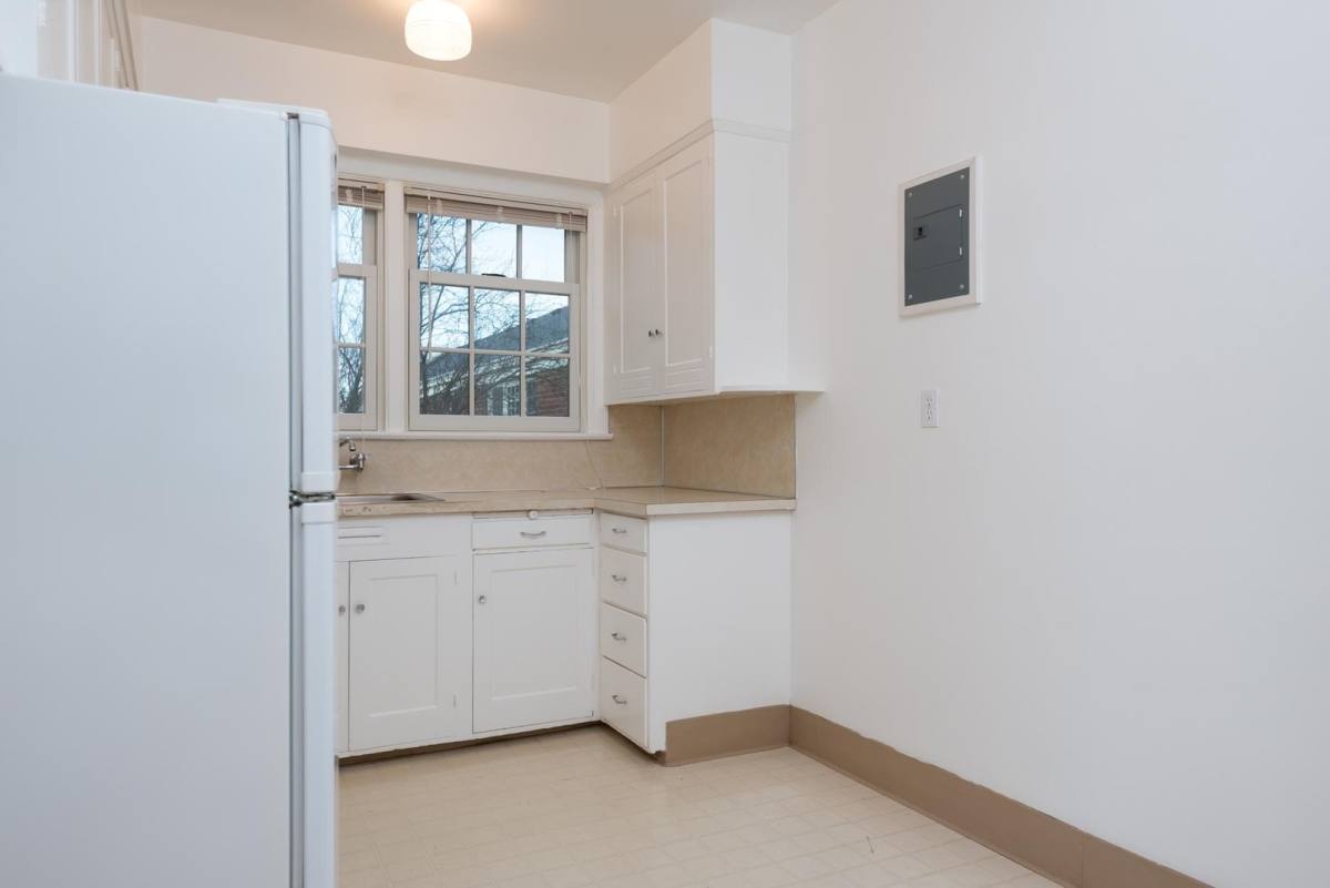 Apartment for rent at 5440 NE Sandycrest Terrace, Portland, OR 97213