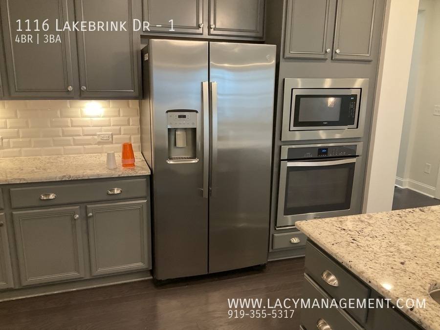 Townhouse for rent at 1116 Lakebrink Dr #1, Morrisville, NC 27560