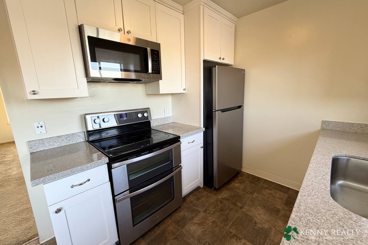 Apartment for rent at 667 Baden Ave, South San Francisco, CA 94080