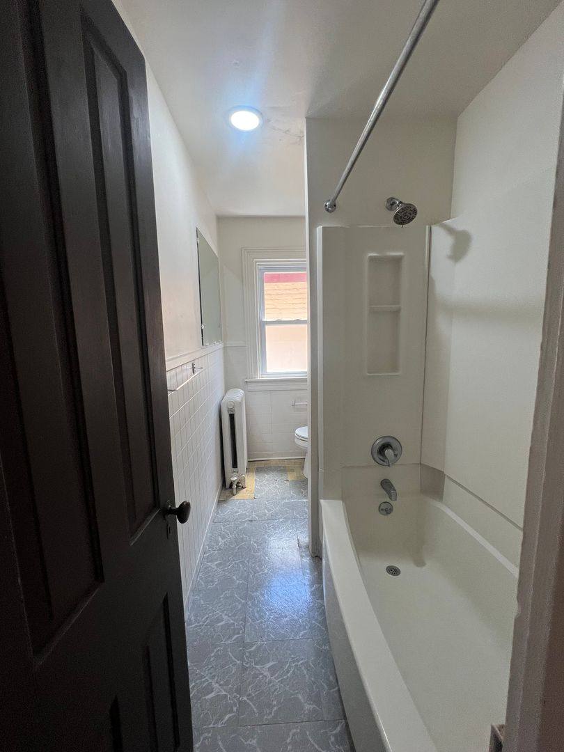 Apartment for rent at 536 E Fulton St, Lancaster, PA 17602