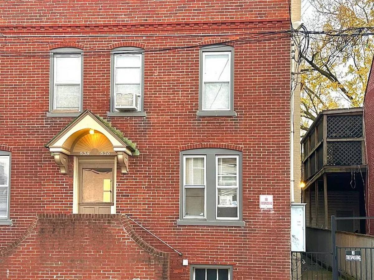 Apartment for rent at 536 E Fulton St, Lancaster, PA 17602