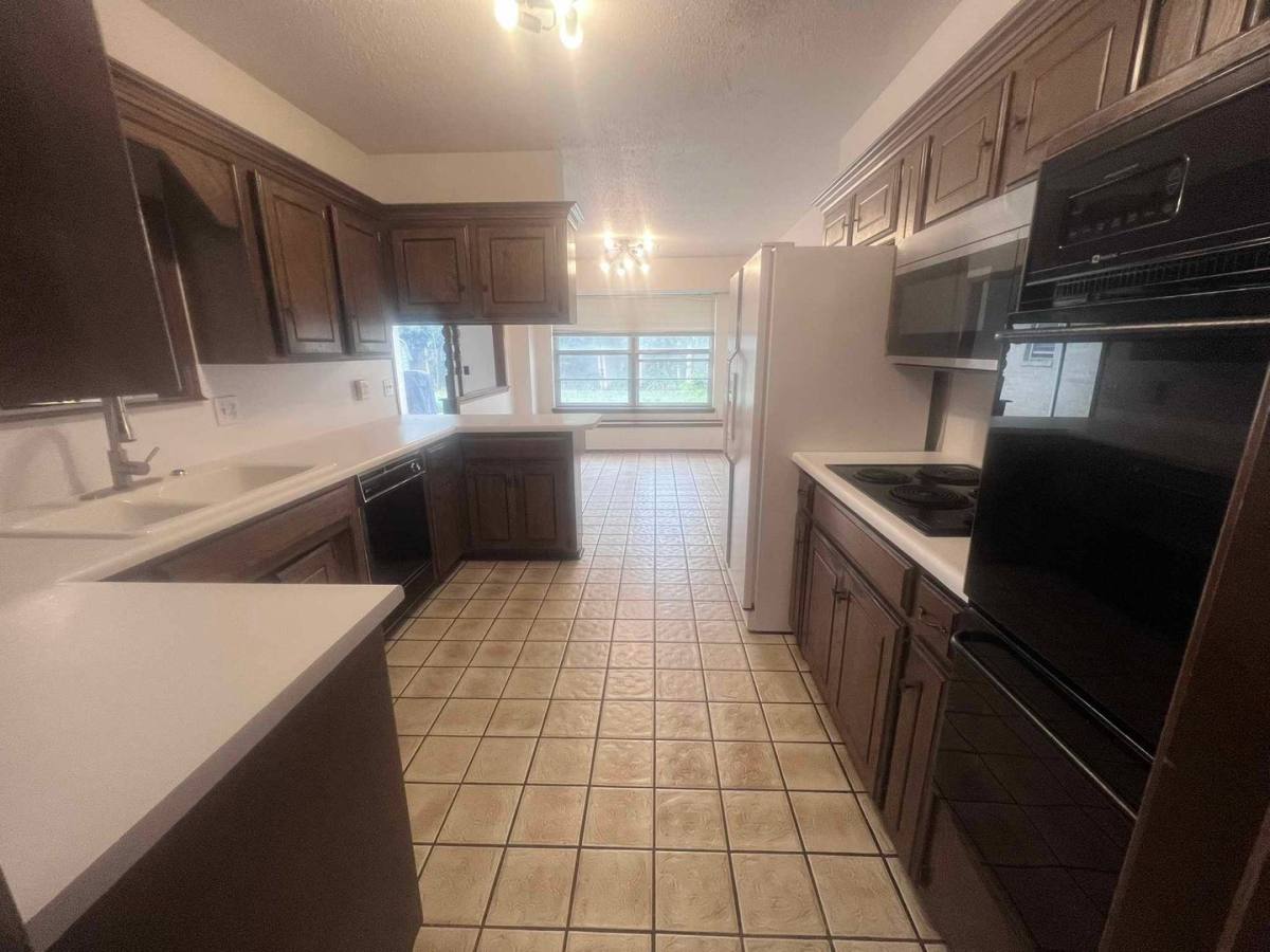House for rent at 6304 NW 84th St, Oklahoma City, OK 73132