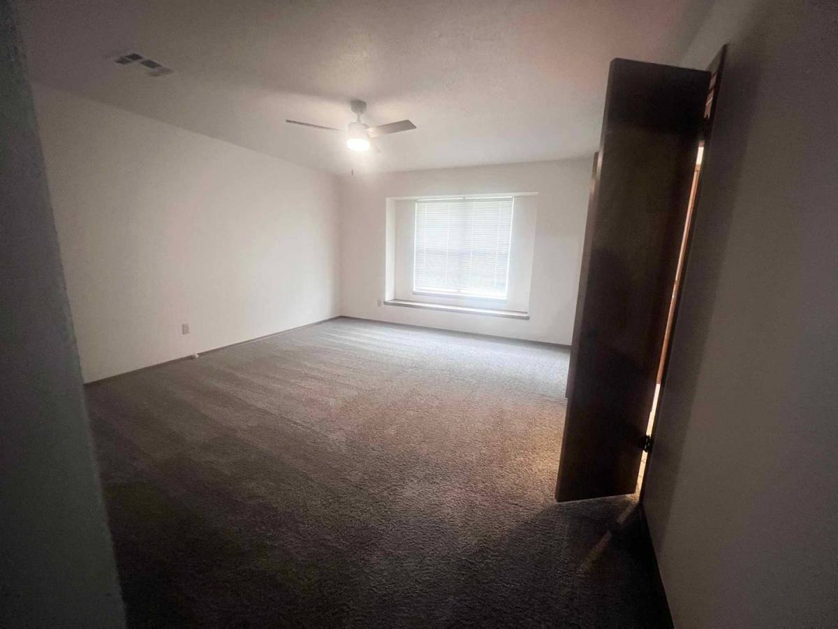 House for rent at 6304 NW 84th St, Oklahoma City, OK 73132