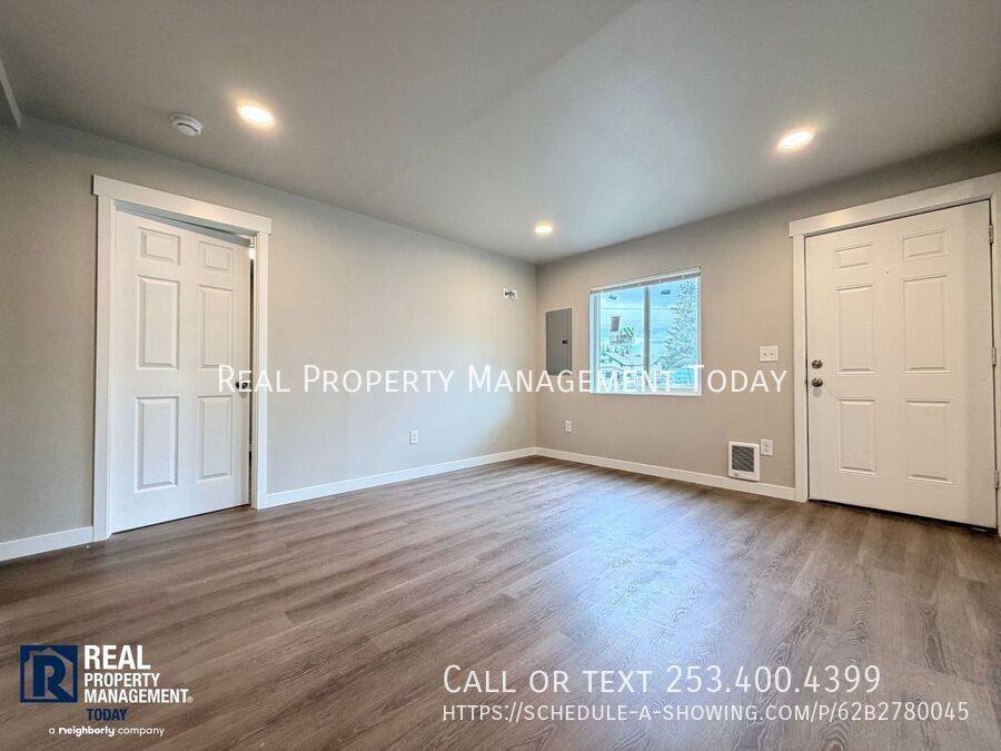 Apartment for rent at 212 128th St S, Tacoma, WA 98444