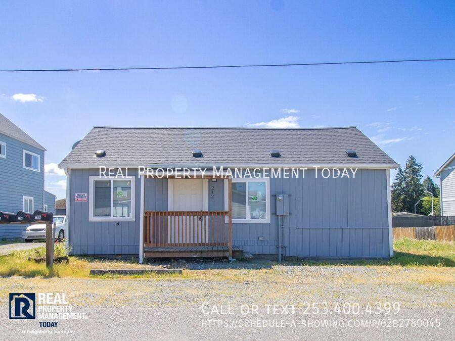Apartment for rent at 212 128th St S, Tacoma, WA 98444