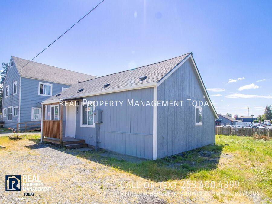Apartment for rent at 212 128th St S, Tacoma, WA 98444