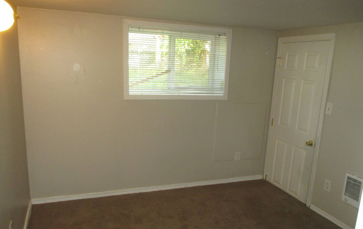 Apartment for rent at 1110 S 25th St, Tacoma, WA 98405