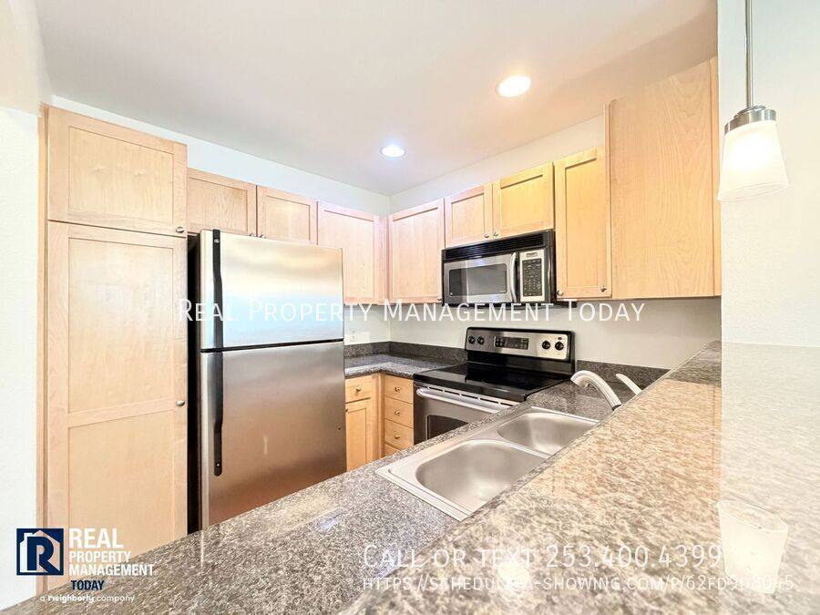 Apartment for rent at 2613 S 272nd St #21, Kent, WA 98032