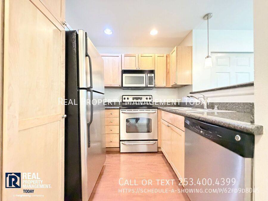 Apartment for rent at 2613 S 272nd St #21, Kent, WA 98032
