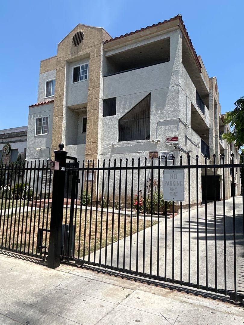 Apartment for rent at 223 N Ave, Los Angeles, CA 90042