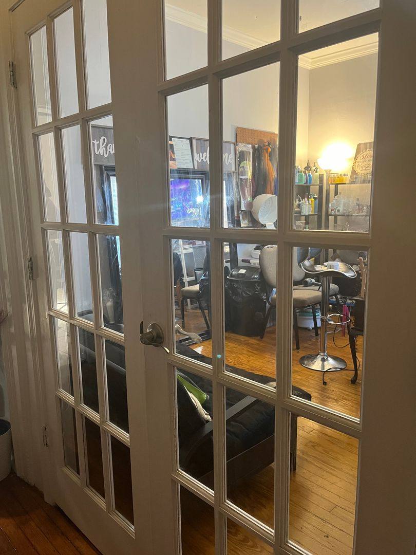 Apartment for rent at 15 Ward St, Hartford, CT 06106