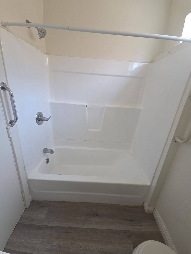 Apartment for rent at 828 S Glendale Ave #9, Glendale, CA 91205