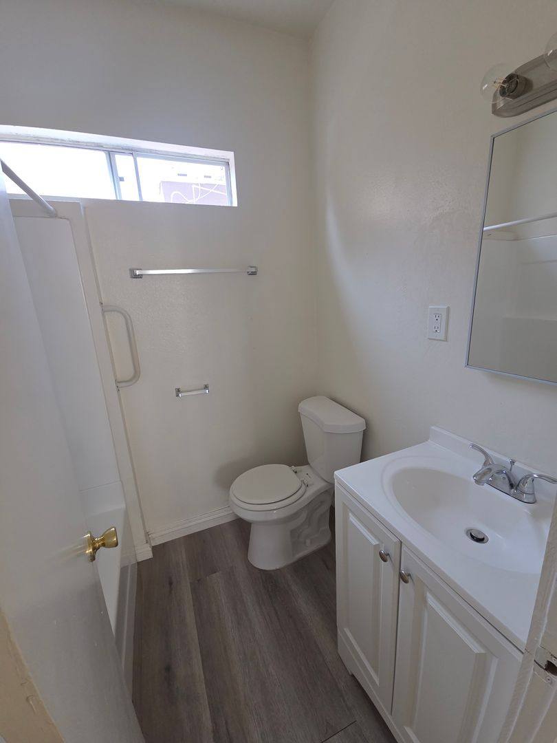Apartment for rent at 828 S Glendale Ave #9, Glendale, CA 91205