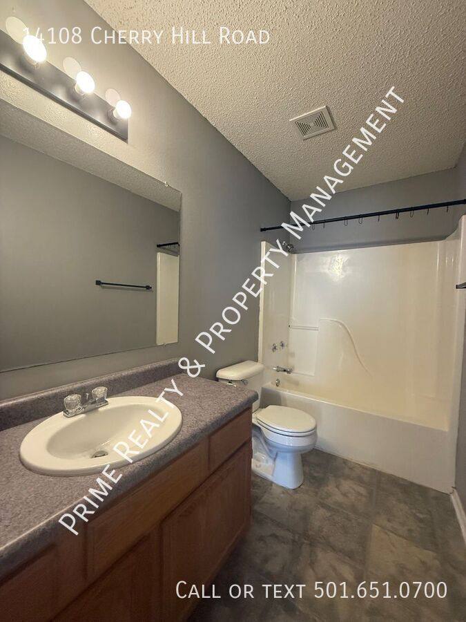 House for rent at 14108 Cherry Hill Rd, Alexander, AR 72002