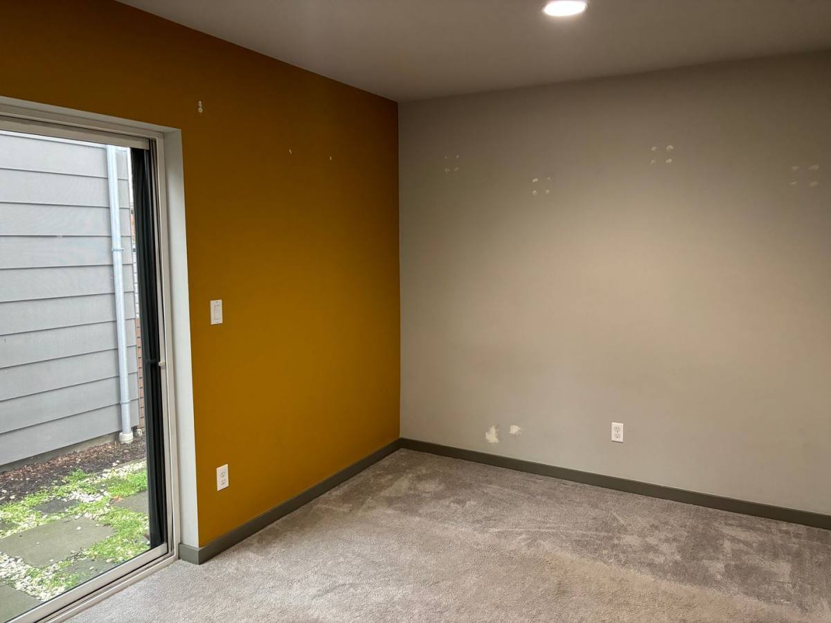 Townhouse for rent at 2415 S Norman St, Seattle, WA 98144