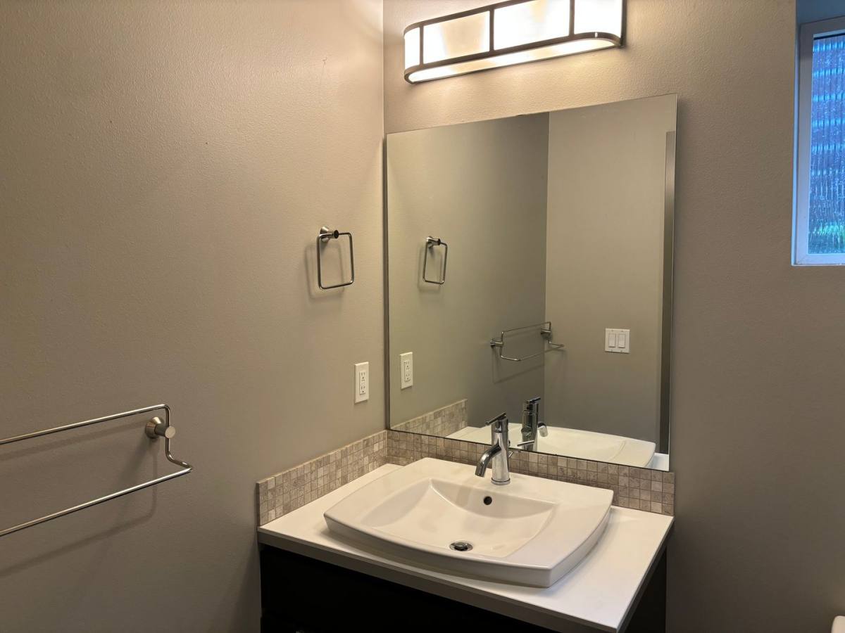 Townhouse for rent at 2415 S Norman St, Seattle, WA 98144
