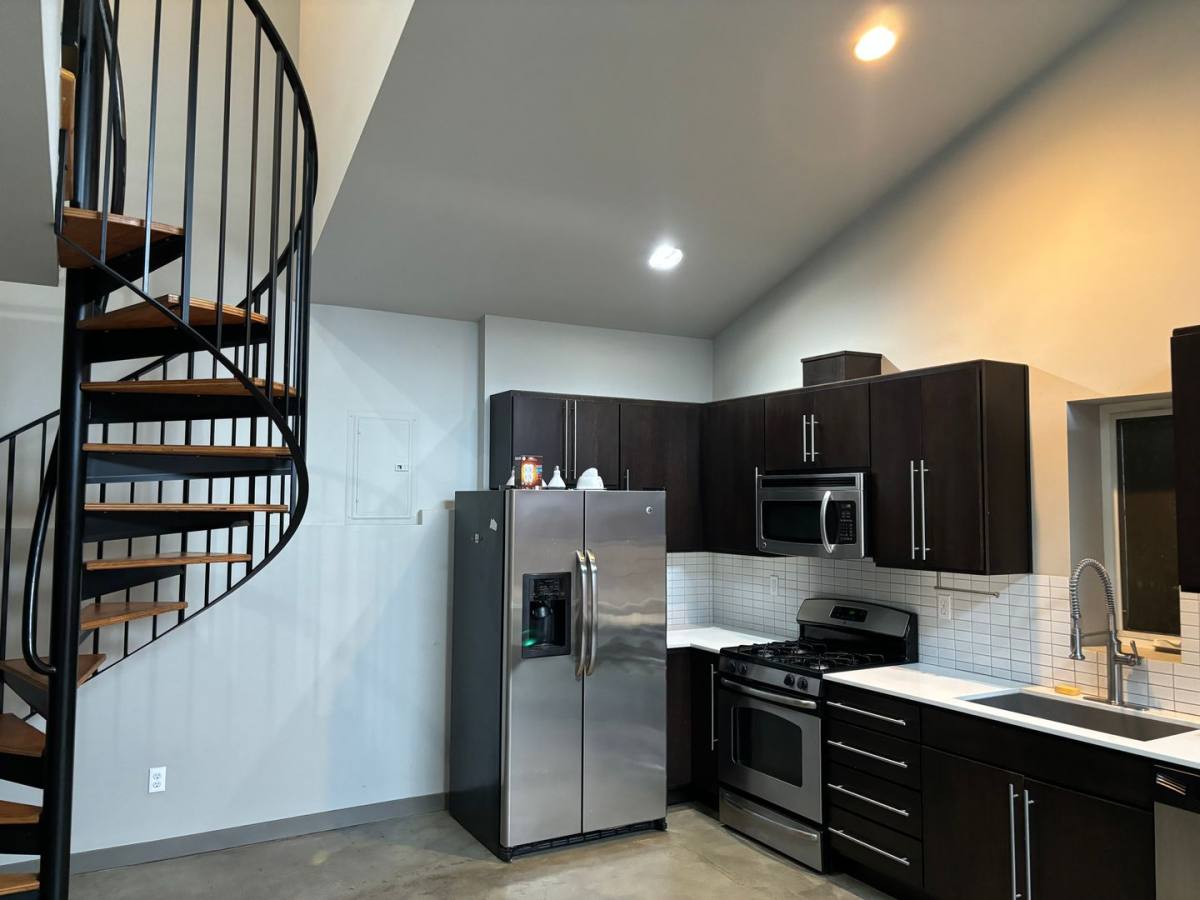 Townhouse for rent at 2415 S Norman St, Seattle, WA 98144