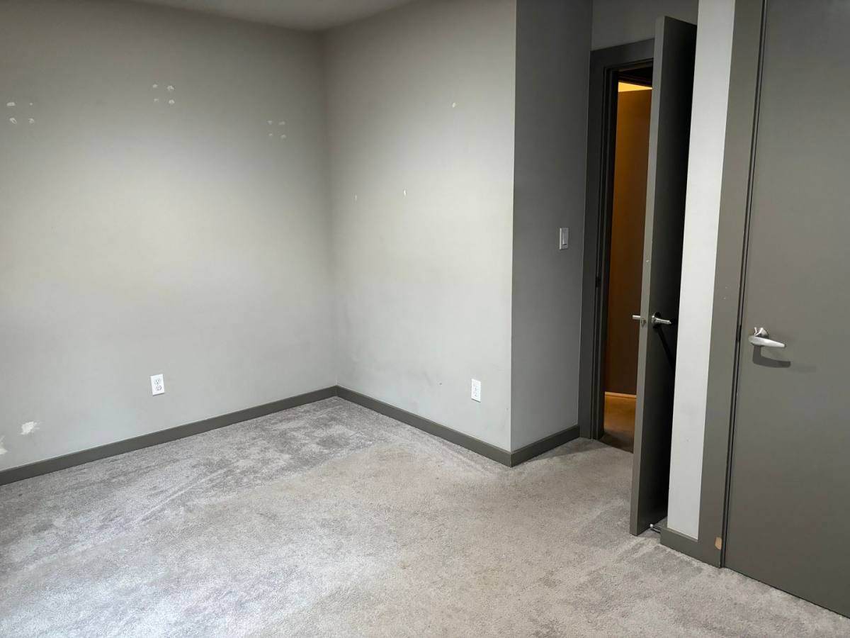 Townhouse for rent at 2415 S Norman St, Seattle, WA 98144