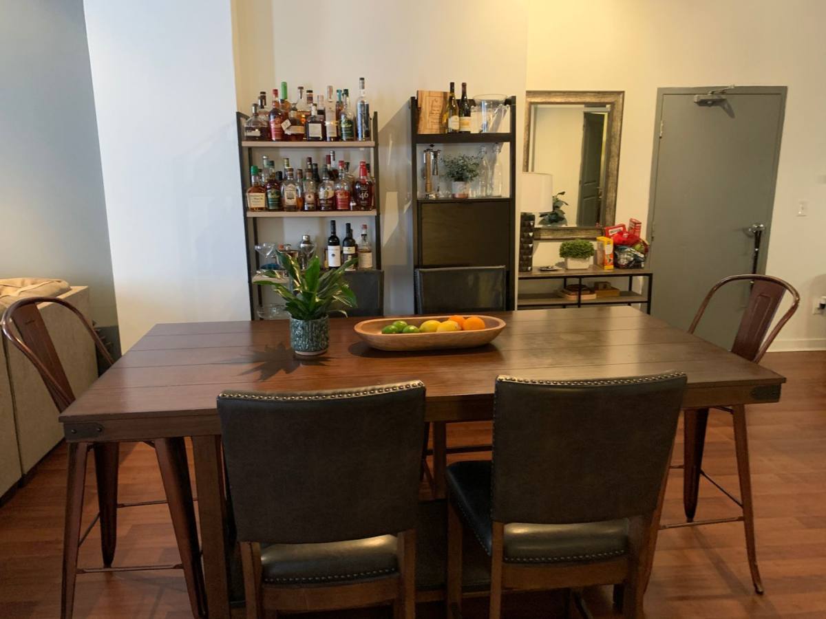 Apartment for rent at 209-211 W Pike St, Covington, KY 41011