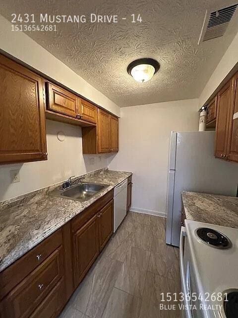Apartment for rent at 2431 Mustang Dr #14, Cincinnati, OH 45211