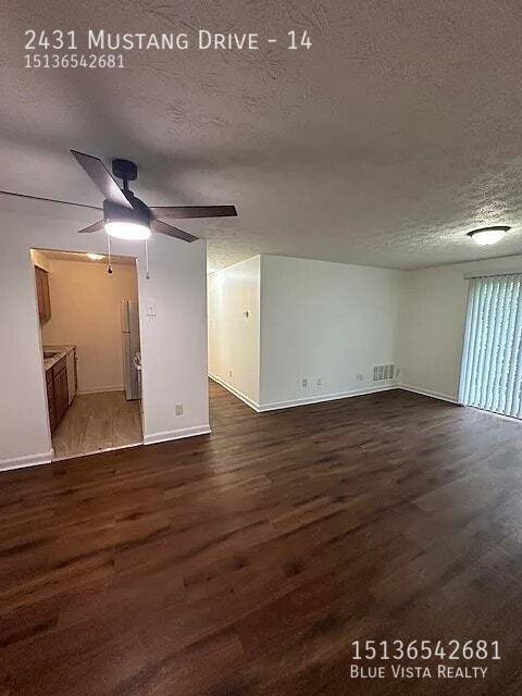 Apartment for rent at 2431 Mustang Dr #14, Cincinnati, OH 45211