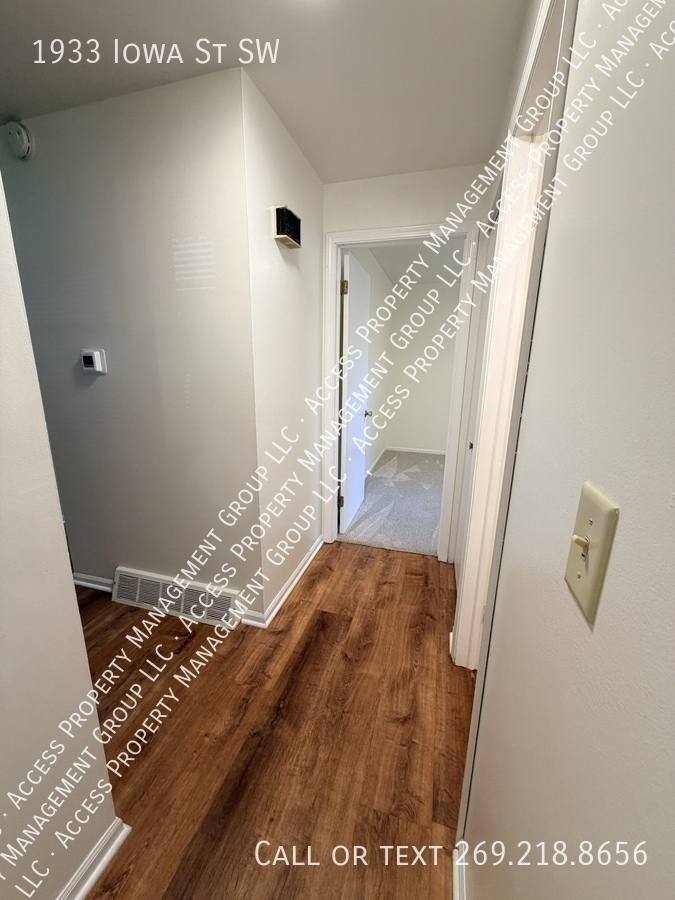 House for rent at 1933 Iowa St SW, Wyoming, MI 49519
