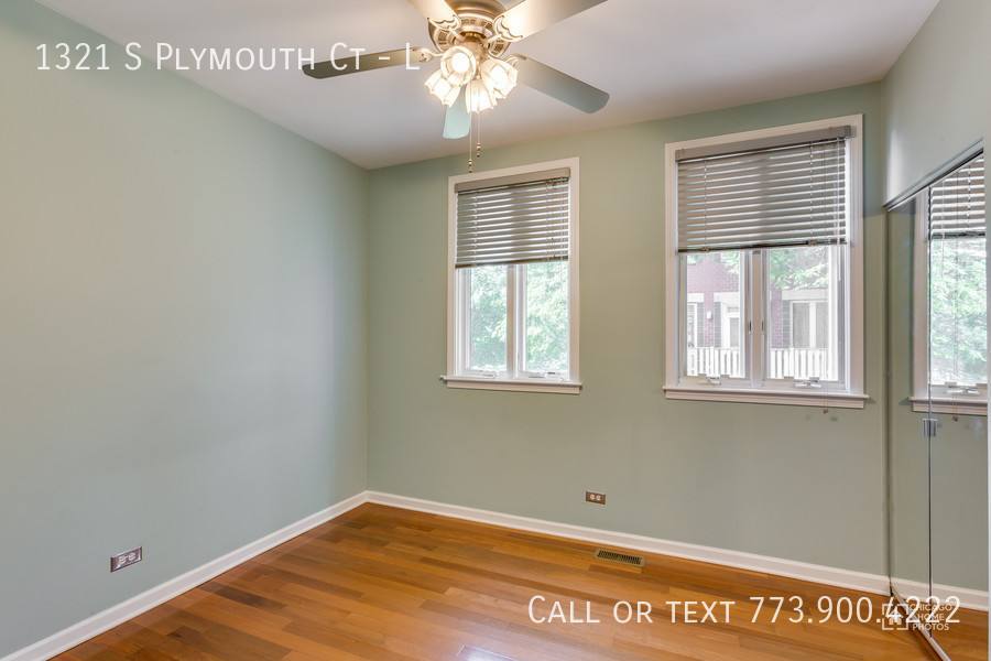 Townhouse for rent at 1321 S Plymouth Court #L, Chicago, IL 60605
